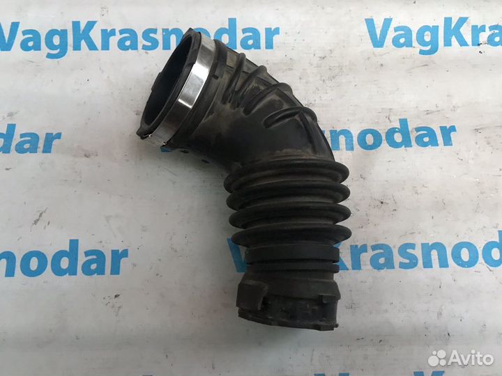 Патрубок воздушного фильтра гофра Audi A4 B8 A5