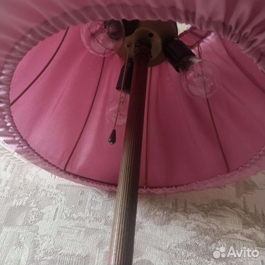 Торшер напольный с абажуром