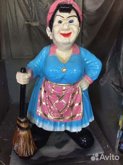 Керамические фигурки: копилки, статуэтки для дома