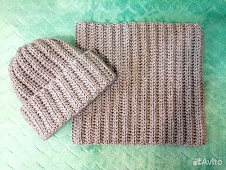 Комплект шапка и снуд женский