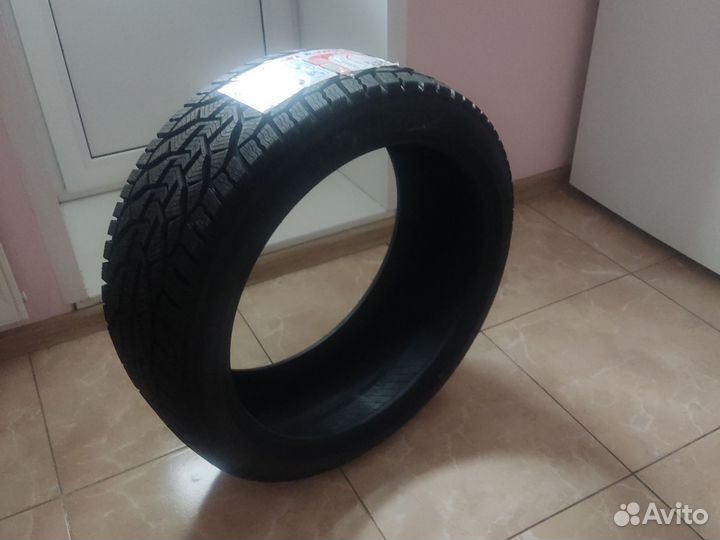 Tigar Winter 225/40 R18