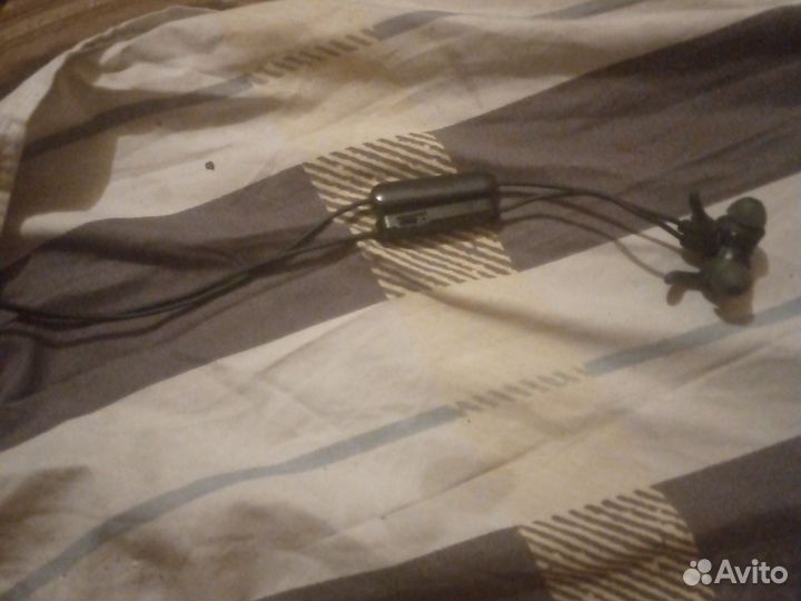 Беспроводные наушники honor xSport AM61