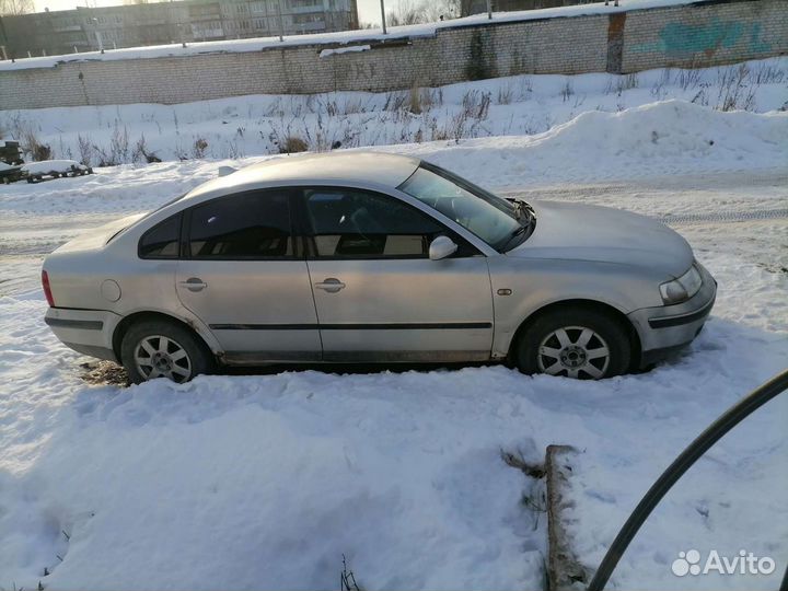 Volkswagen Passat, 1998