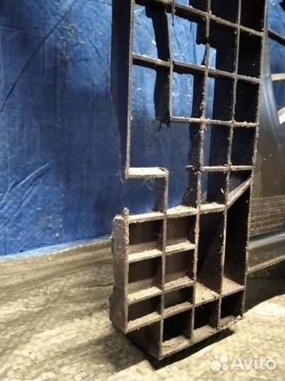 Диффузор вентилятора охлаждения Renault Duster F4R