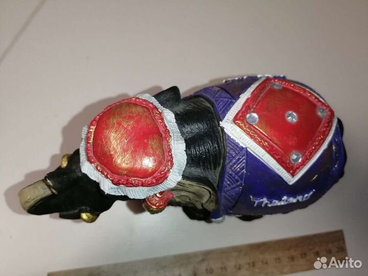 Слон статуэтка