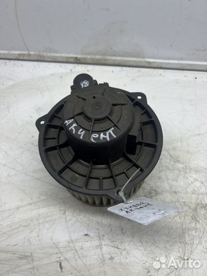 Hyundai accent моторчик печки