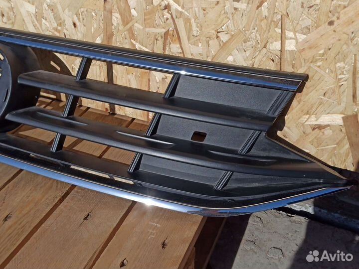 Решетка радиатора Tiguan 2, с 2020г, оригинал, б/у