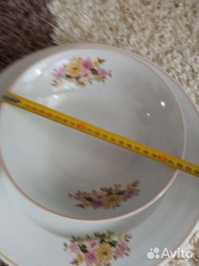 Блюдо большое и 3 салатника