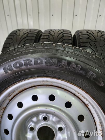 Nokian Tyres Nordman RS 215/65 R16 102R