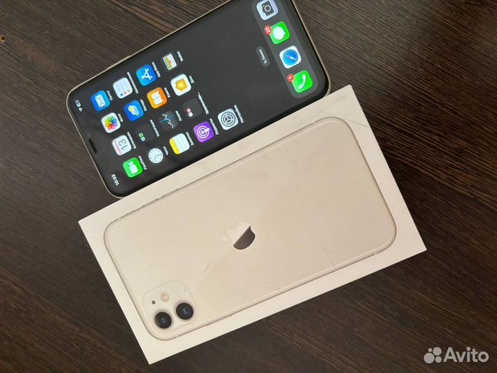 iPhone 11, 128 ГБ