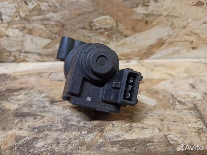 Клапан холостого хода Kia Cerato 1