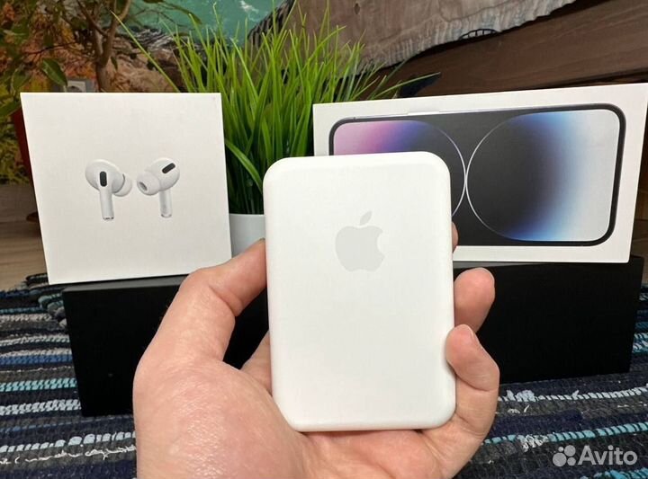 Aplle MagSafe Battery Pack