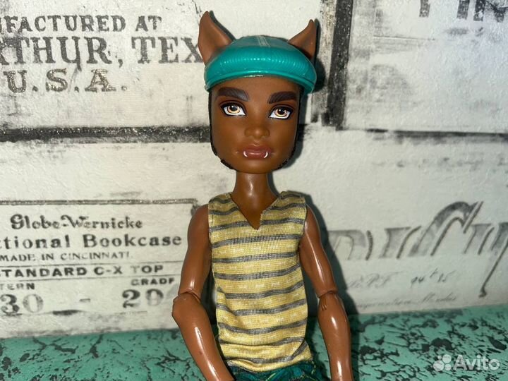 Кукла Монстер Хай Клод Вульф