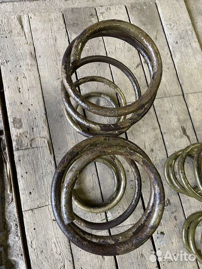 Продам пружины tein -35 на камри