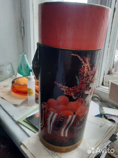 Переносная бутылка со стопками