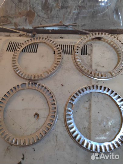 Крыло пластик 2101