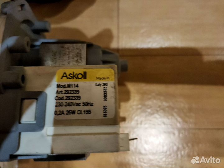 Насос для стиральной машины AEG (аег) 292339 М114