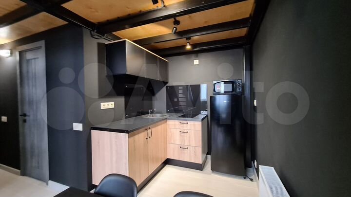 2-к. квартира, 38 м², 1/17 эт.