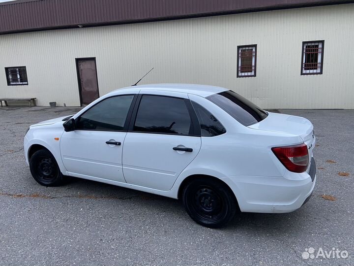 LADA Granta 1.6 МТ, 2019, 370 000 км