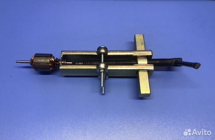 Съемник 2-лапый раздвижной со стяжкой