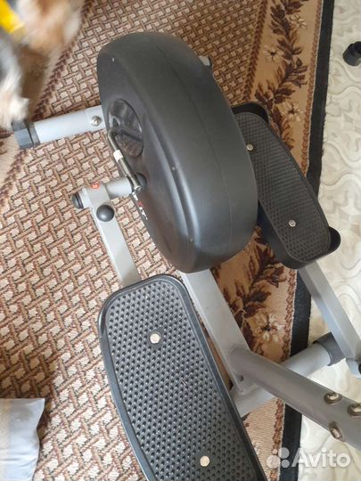 Эллиптический тренажер