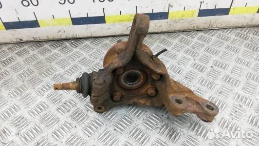 Ступица передняя левая subaru impreza 3 (KMA03K901