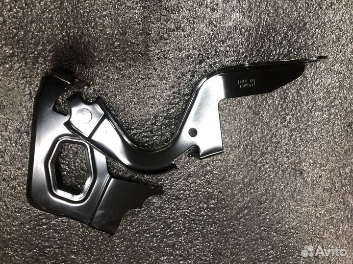 Петля капота toyota RAV4 13-19 RH+LH цена за штуку