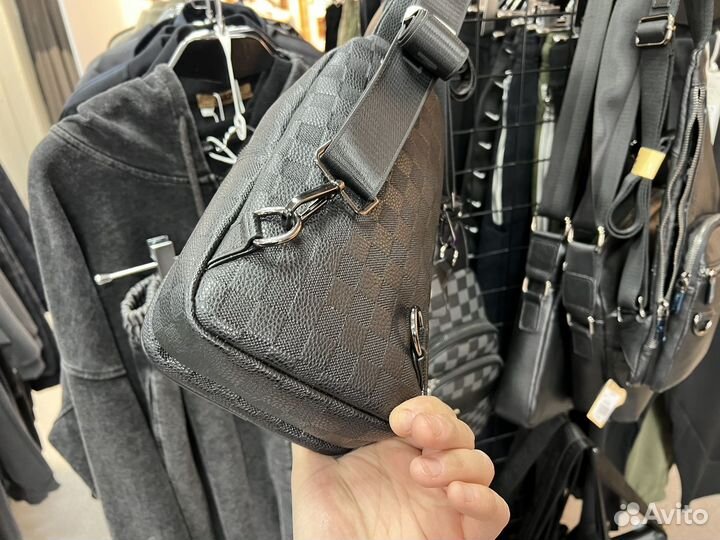 Сумка через плечо louis vuitton