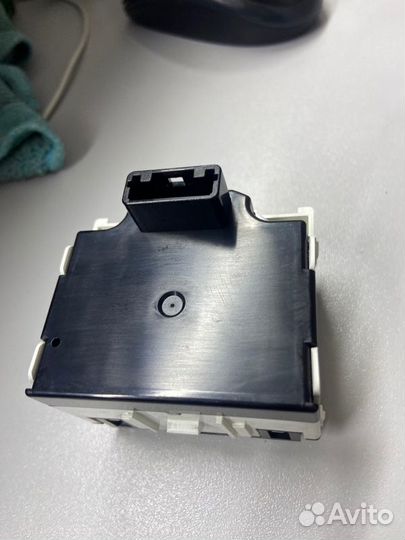 Часы Lexus Lx570 URJ200 3UR-FE 5.7 2016