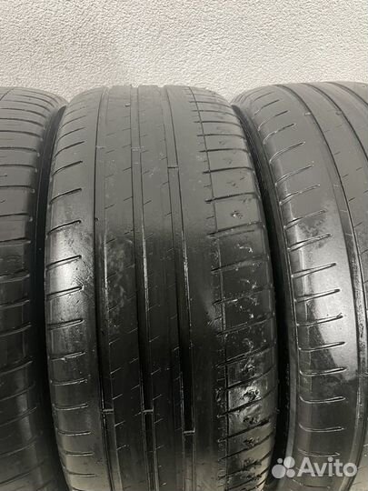 Michelin Pilot Sport 3 235/45 R18