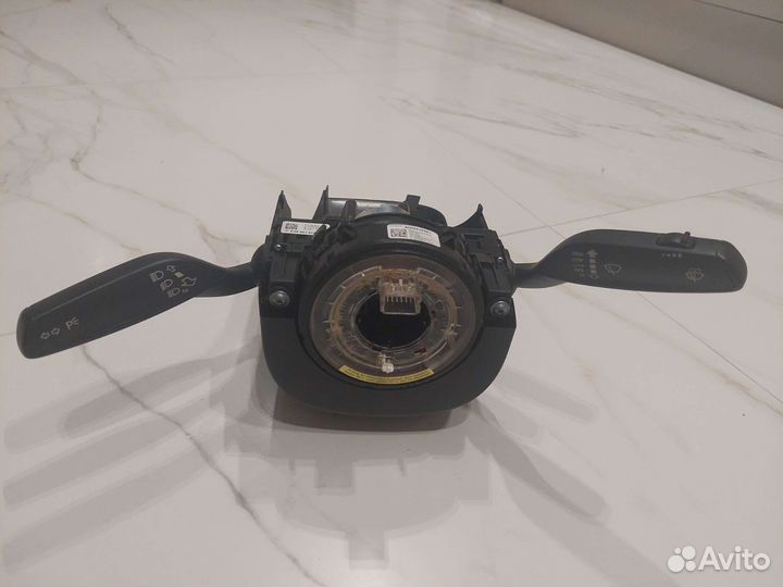 Подрулевой переключатель