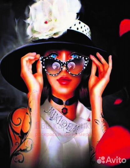 Алмазная мозаика 40x50 Дама в очках и розой на шля