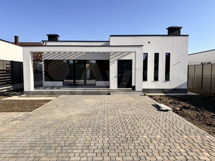 Коттедж 111 м² на участке 4,5 сот.