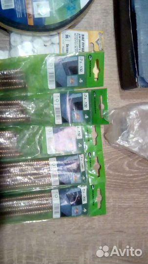 Накладные ручки на двери пвх,и комплектующие