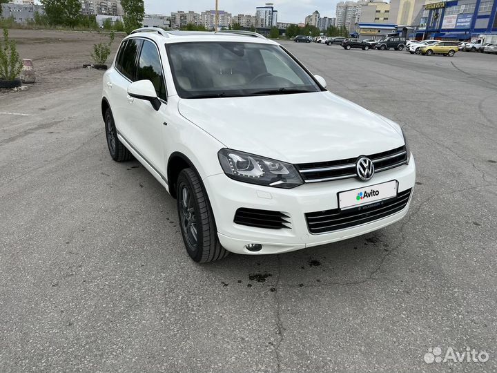 Volkswagen Touareg, 2011