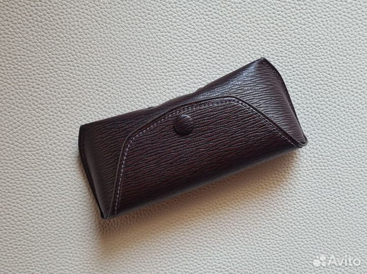 Очечник из натуральной итальянской кожи