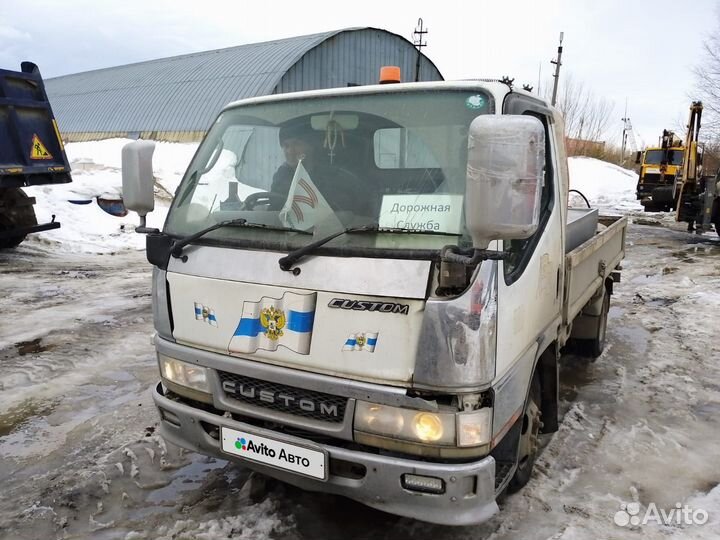Mitsubishi Fuso Canter, 2001