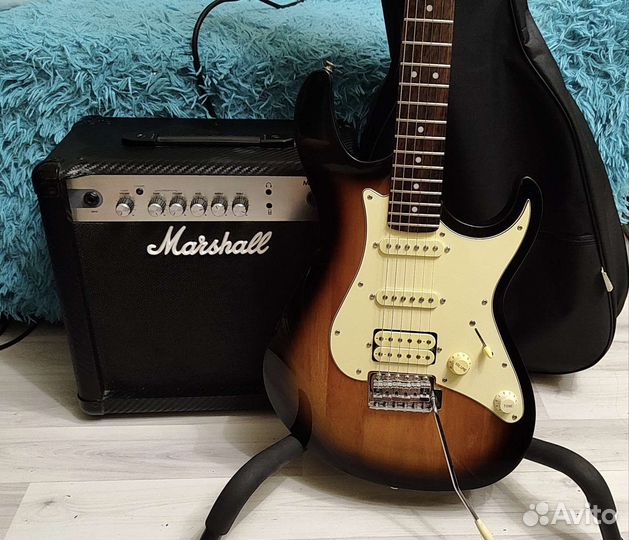 Гитара cort + комбик marshall, чехол