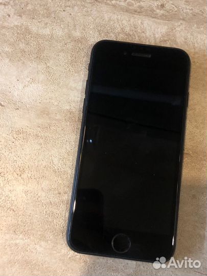 iPhone 7, 32 ГБ
