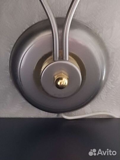 Настенный светильник бра