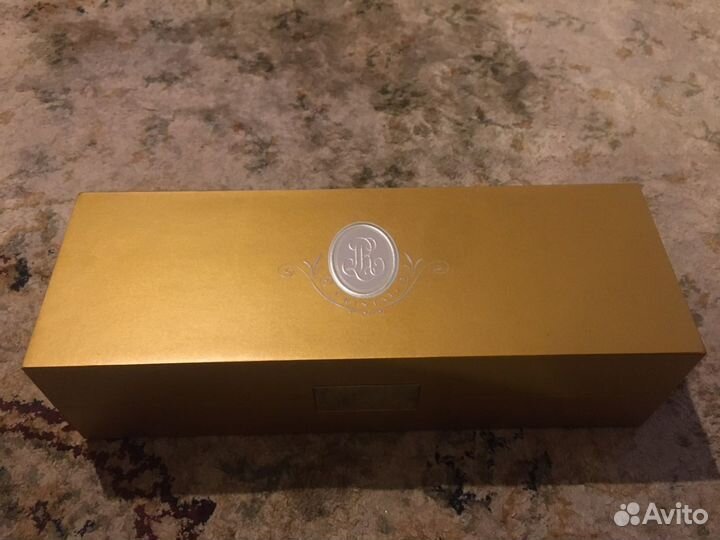 Коробка подарочная от шампанского Луи Родерер