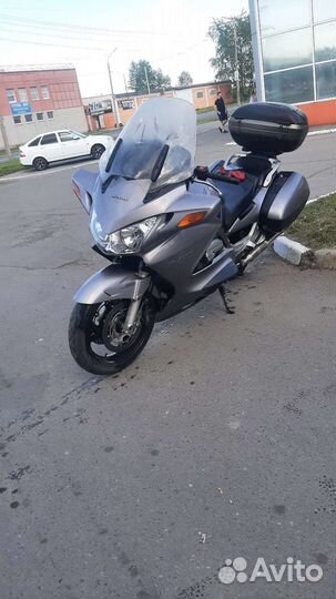 Honda st 1300