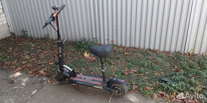 Электросамокат kugoo m4