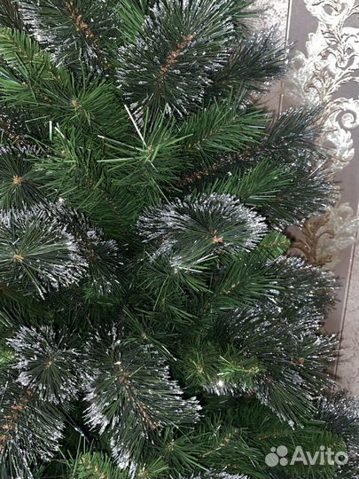 Елка искусственная