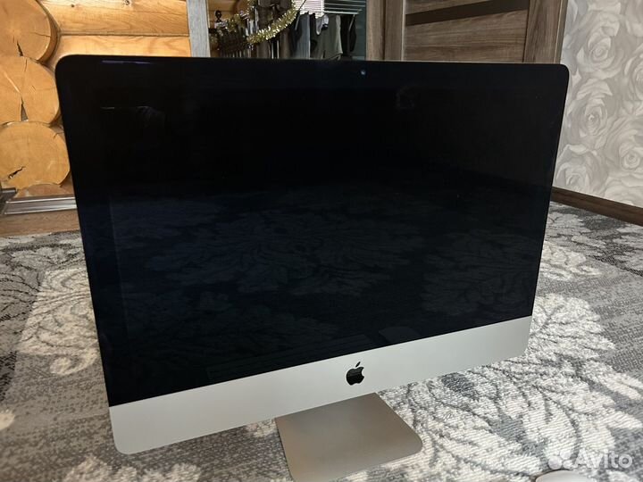 Apple iMac 21,5