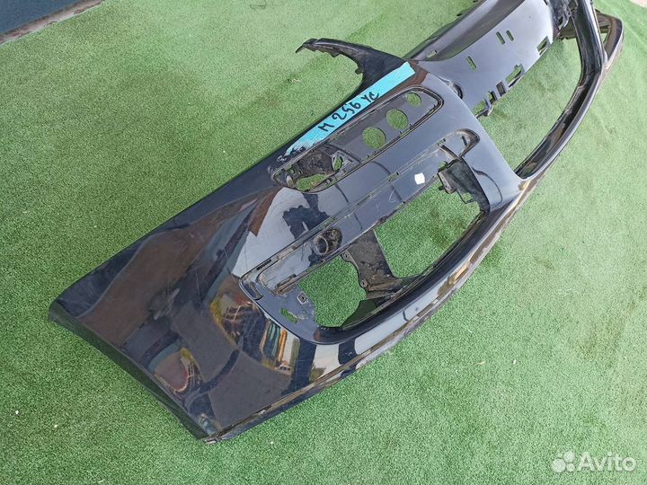 Бампер передний Volkswagen Jetta