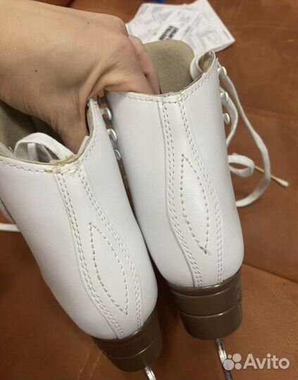 Фигурные коньки jackson artiste 11c Mark4