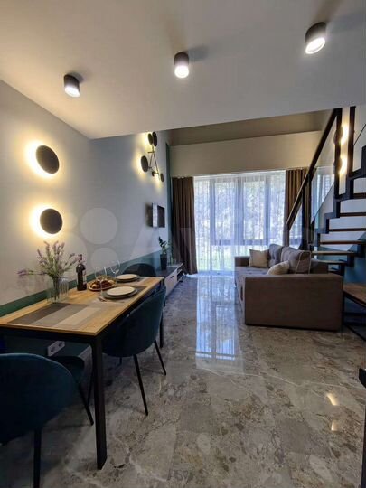 2-к. квартира, 42 м², 2/5 эт.