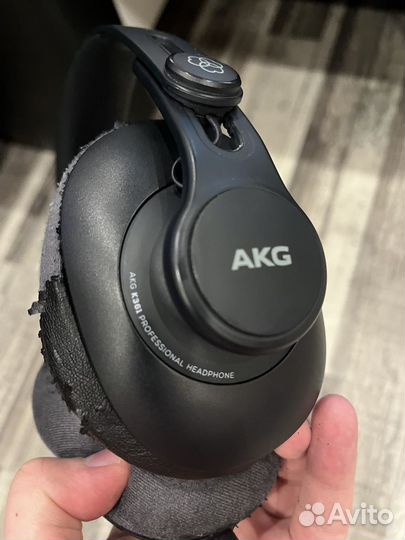 Студийные наушники akg k361