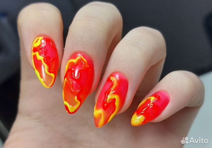 Мастер маникюра